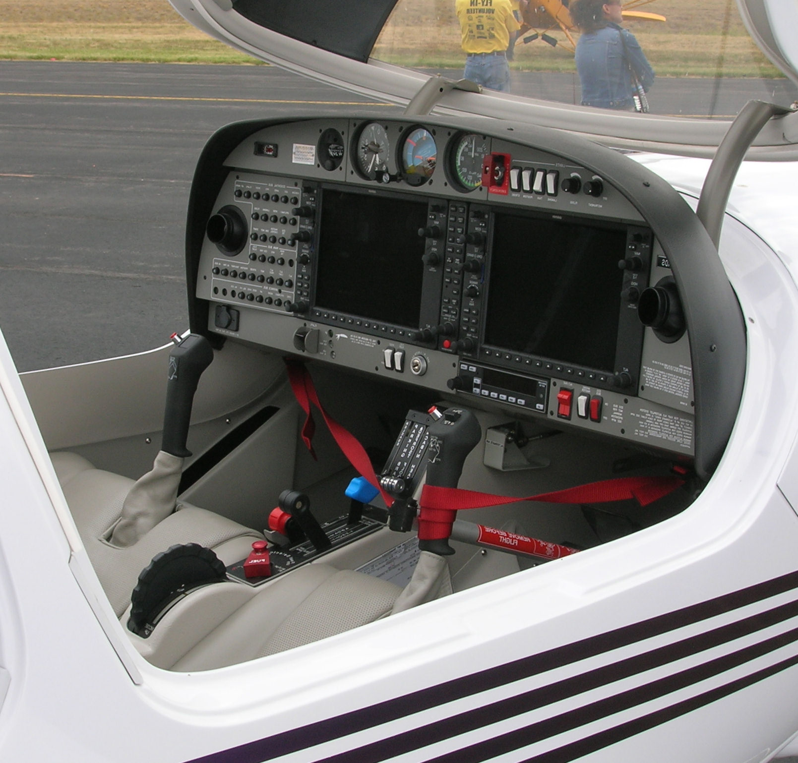 Easy-Pilot hero