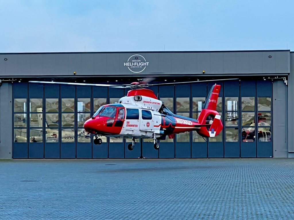 HELI-FLIGHT JLR gGmbH hero